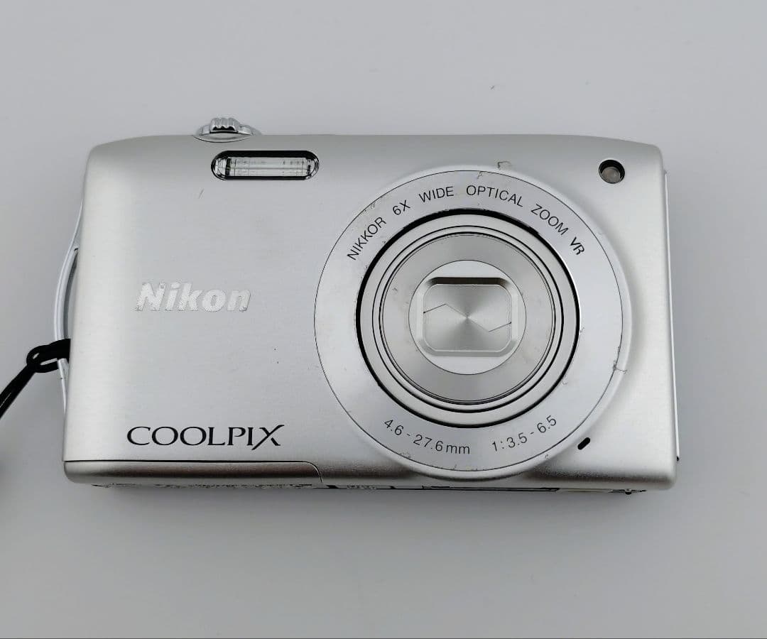 Nikon COOLPIX S3300 【動作品】