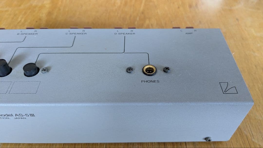 ■LUXMAN スピーカーセレクター AS-5 III 動作確認傷あり