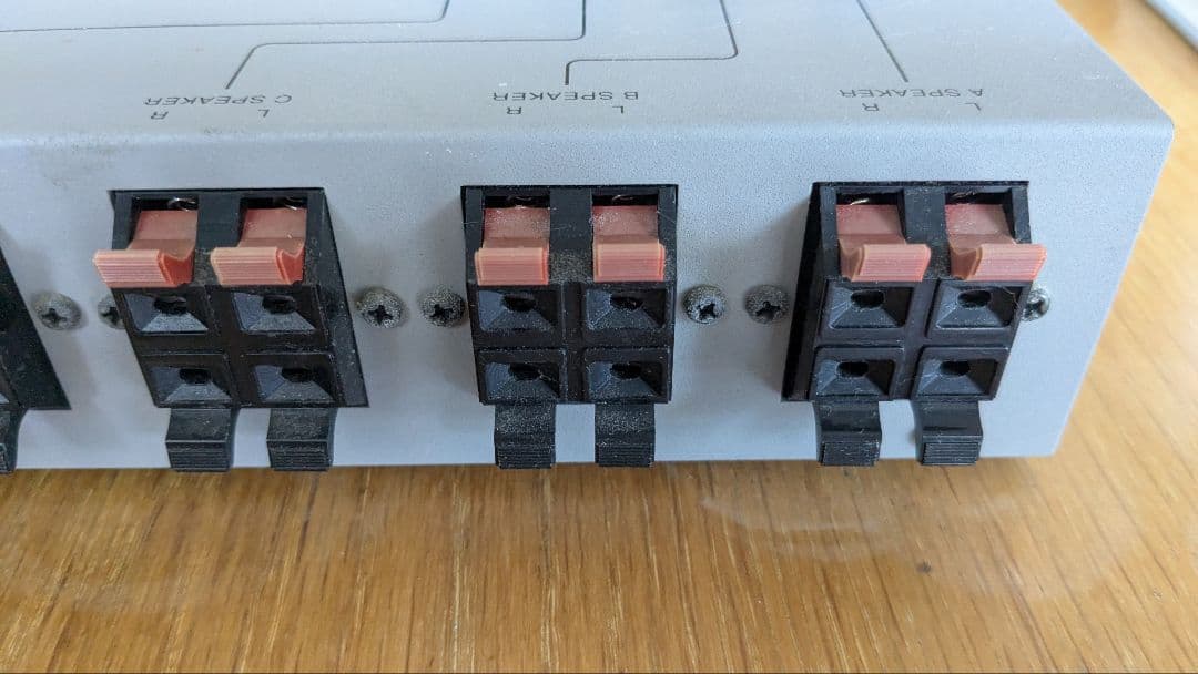 ■LUXMAN スピーカーセレクター AS-5 III 動作確認傷あり