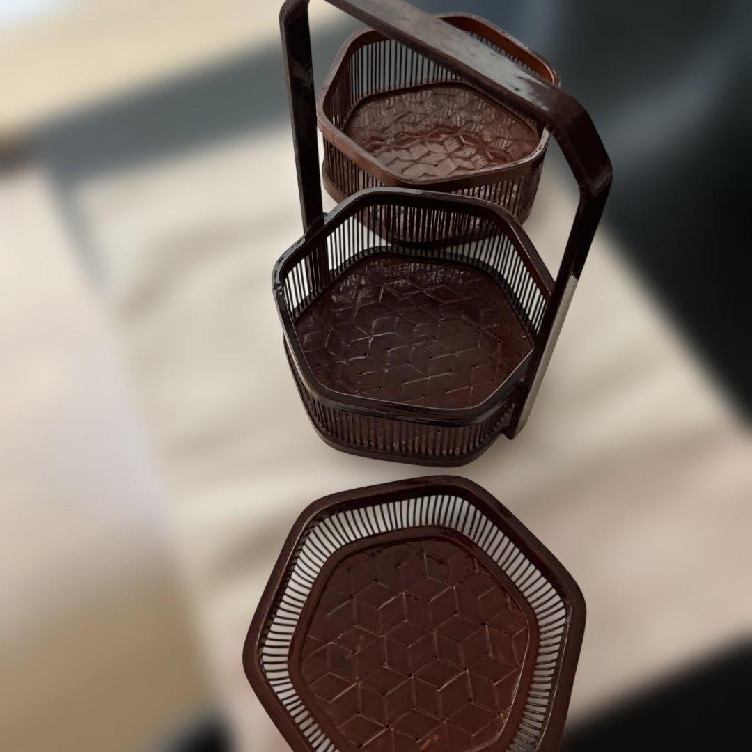 菓子器 茶色の六角形バスケット