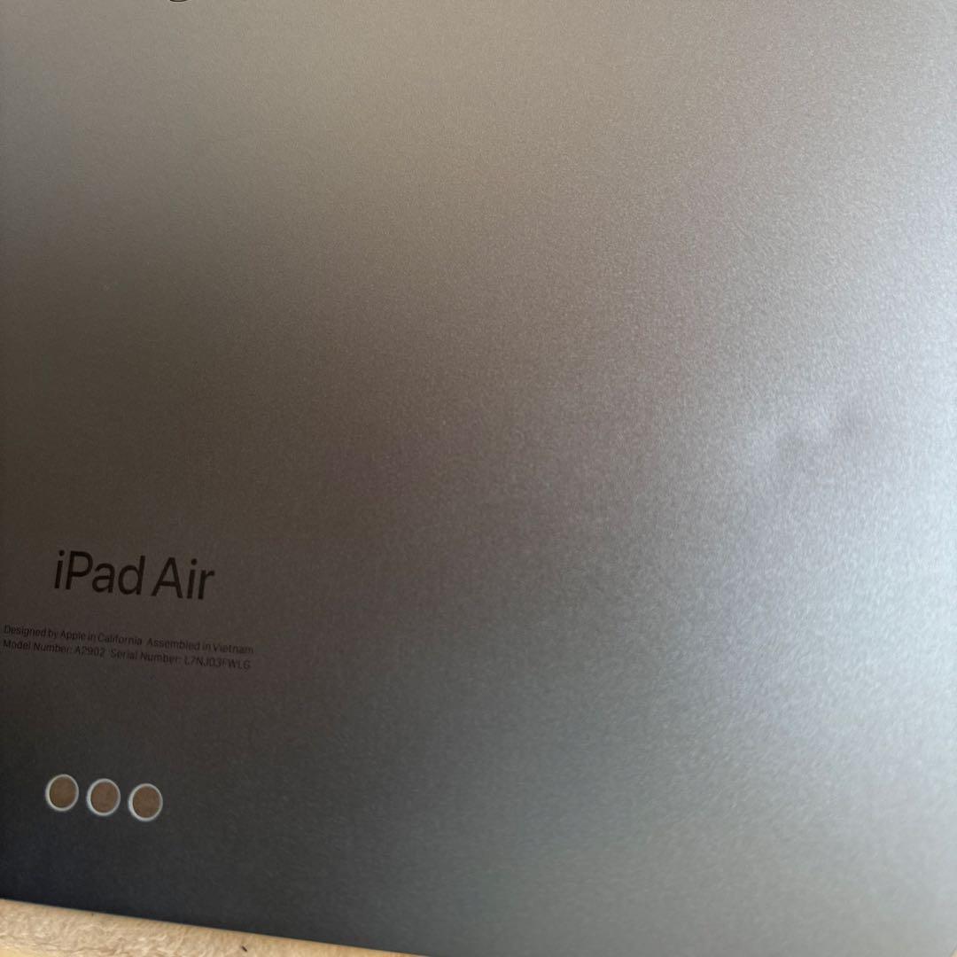 【最新M2】iPad Air 11インチ 第6世代 128GB 94% 傷凹み