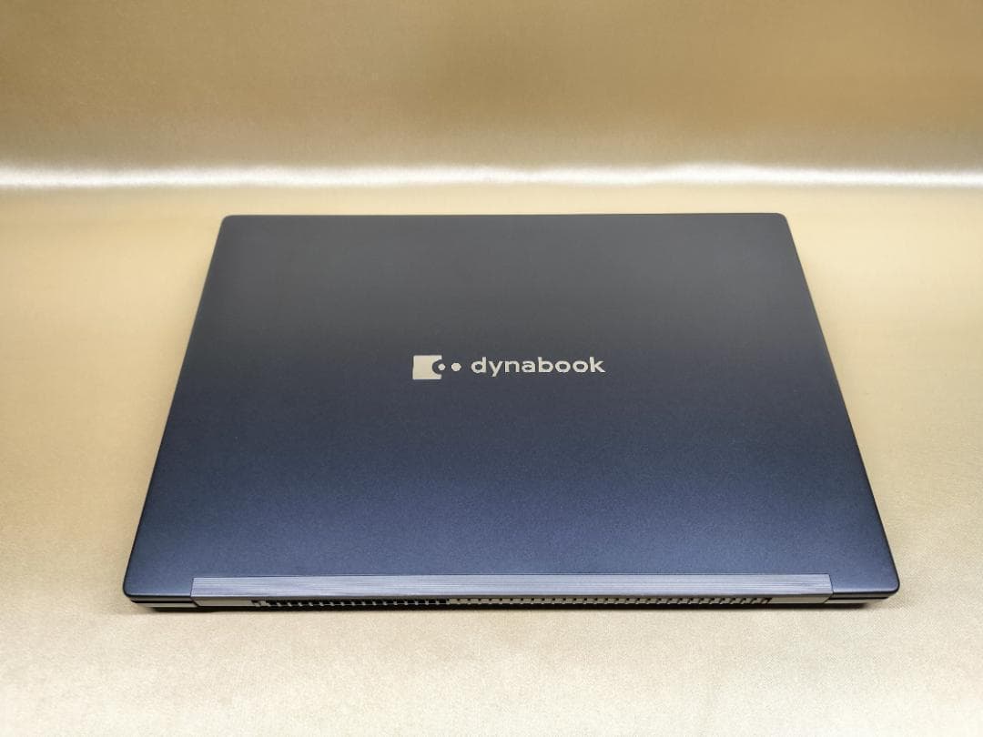 東芝　Dynabook G83/KW　高性能　2023年モデル(K-204)