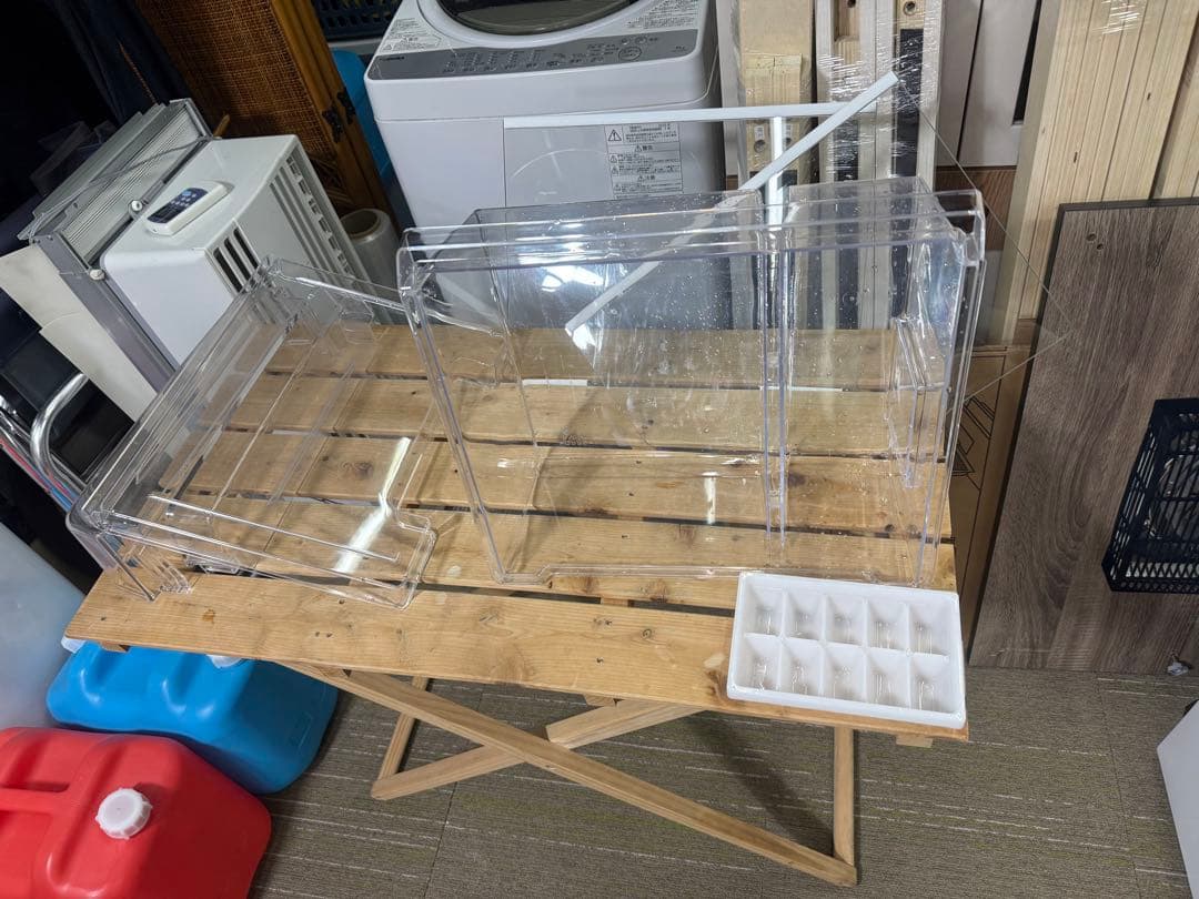【美品】イーアングル 149L 冷凍冷蔵庫　ANG-RE151-A1