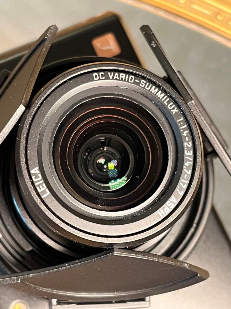 Panasonic LUMIX LX7 予備電池付 自動開閉キャップ