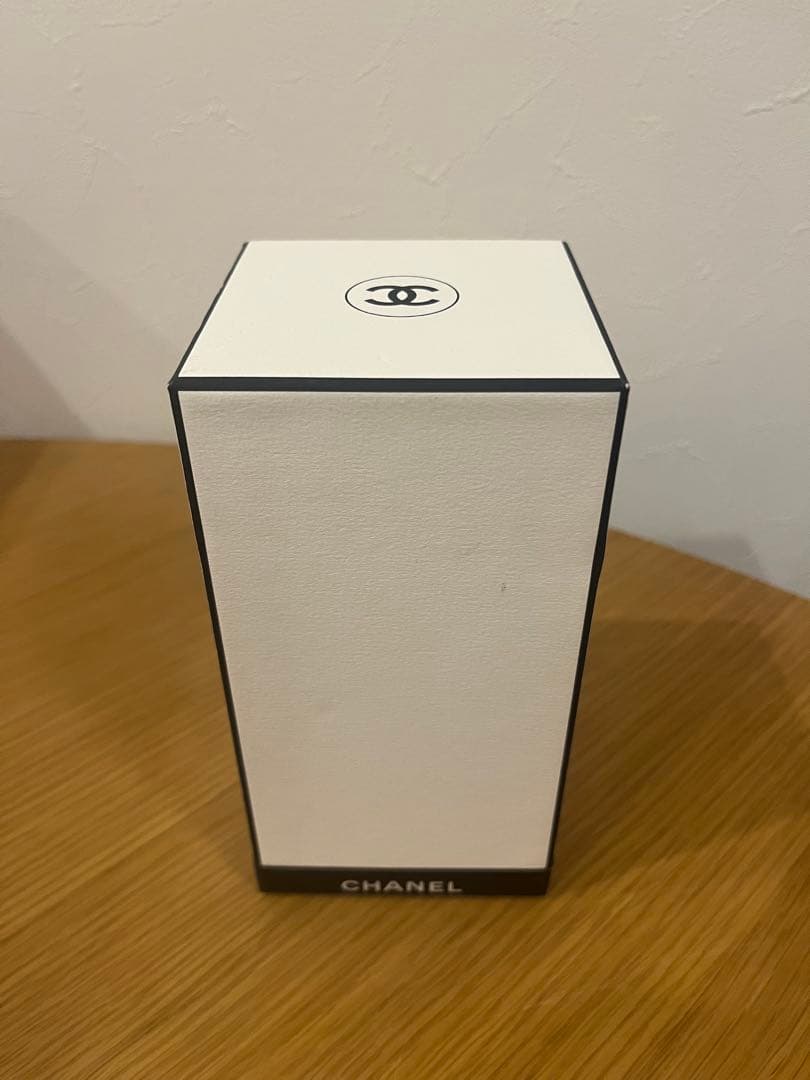 CHANEL ガーデニア オードトワレ 200ml