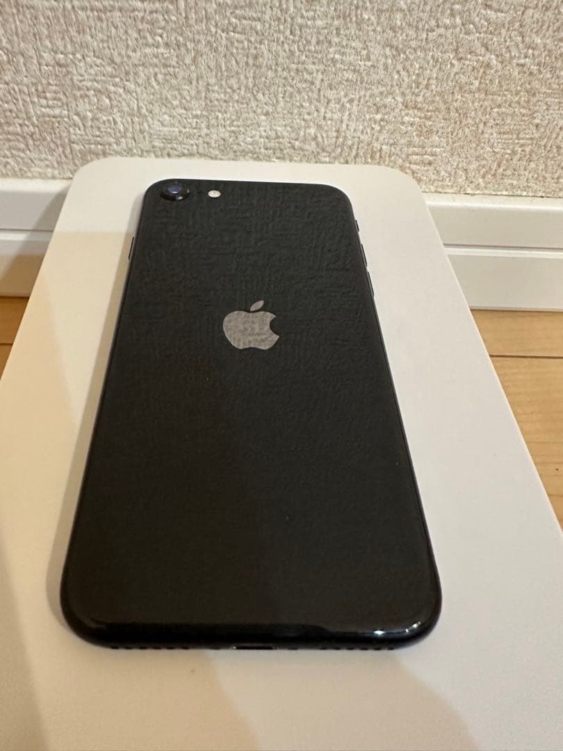 iPhone se2 64G ジャンク　カメラ故障