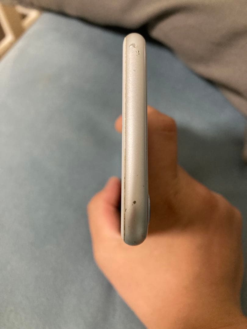 N*）様 Apple iPhone 8 シルバー ポケモンケース付き