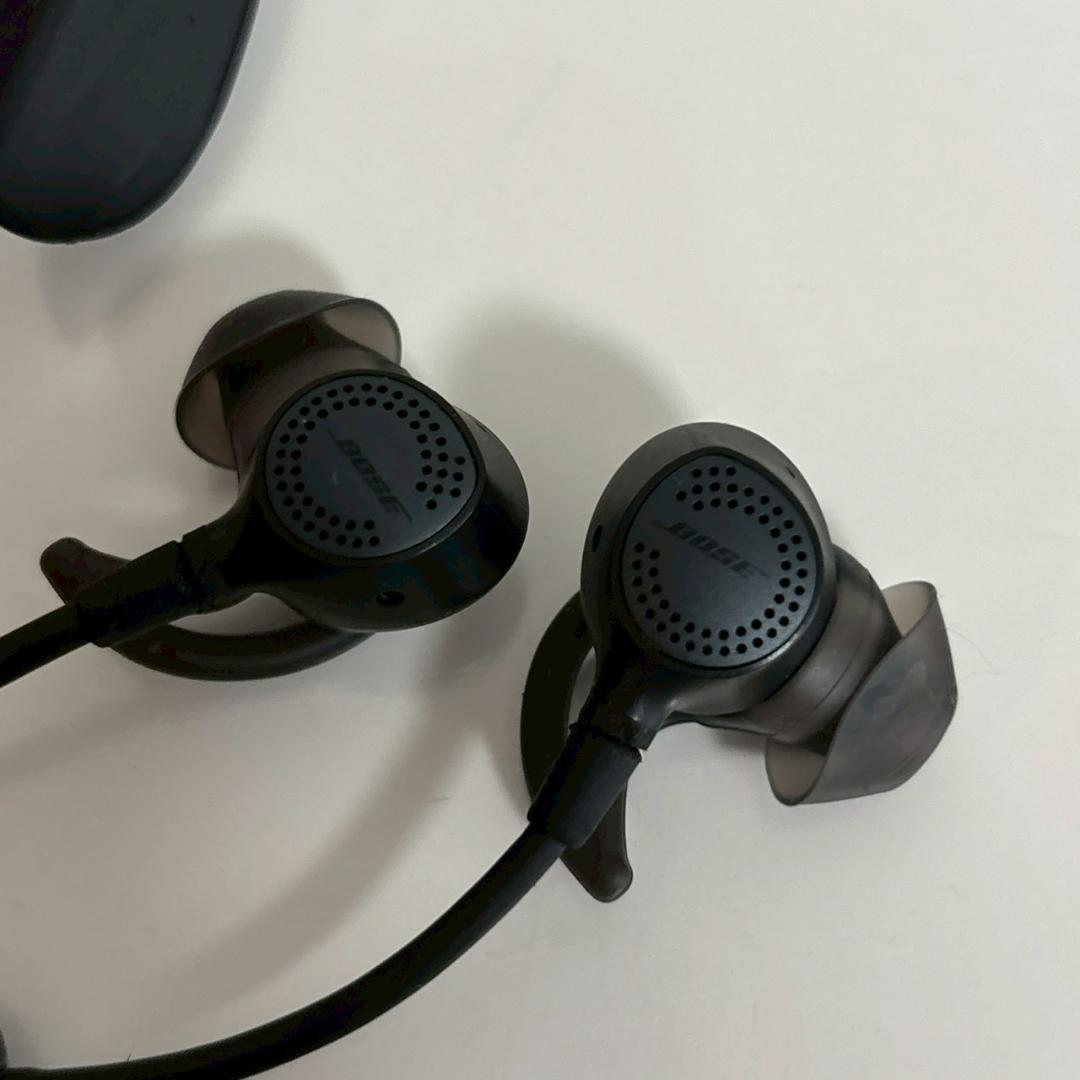 Bose QuietControl 30 ワイヤレスイヤホン