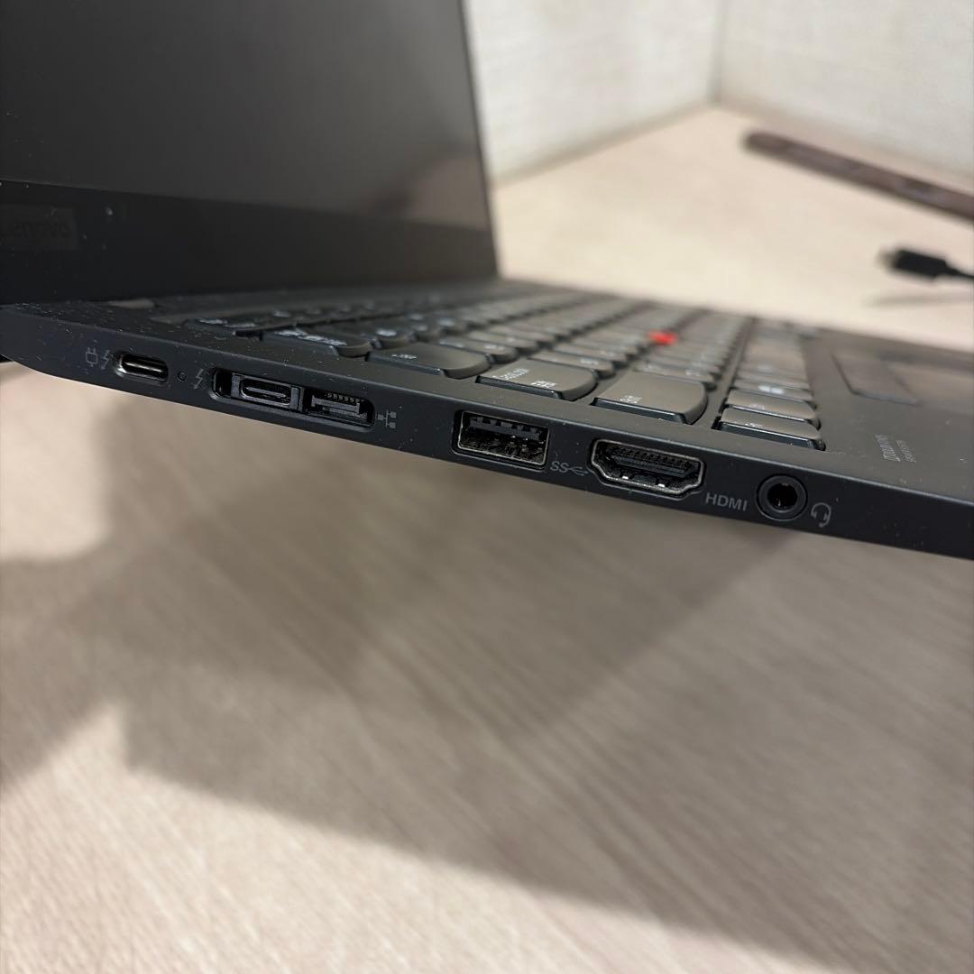Windowsノート本体 ThinkPad X1 Carbon Gen8 core i7