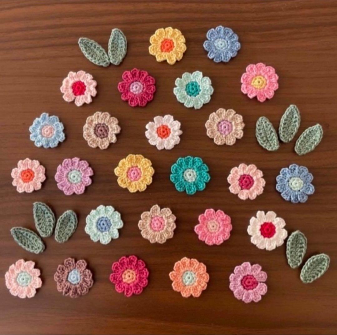 ハンドメイド かぎ針編み 花モチーフ カラフル アレンジ レース糸編み