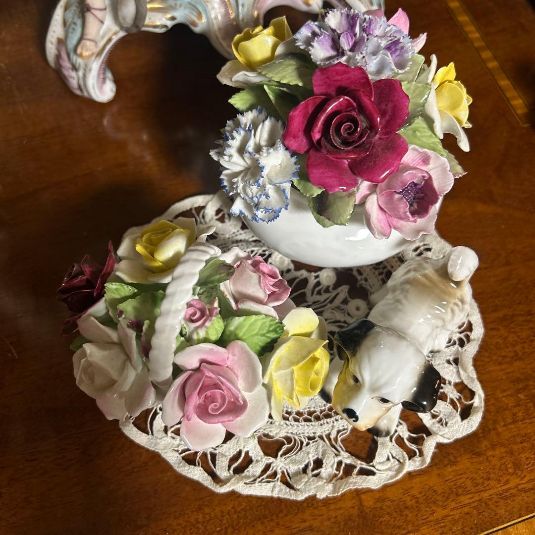 陶器花、犬