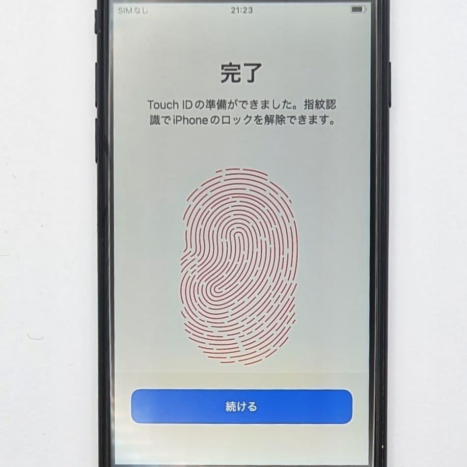 美品 iPhoneSE3 64GB ブラック SIMフリー バッテリー100%