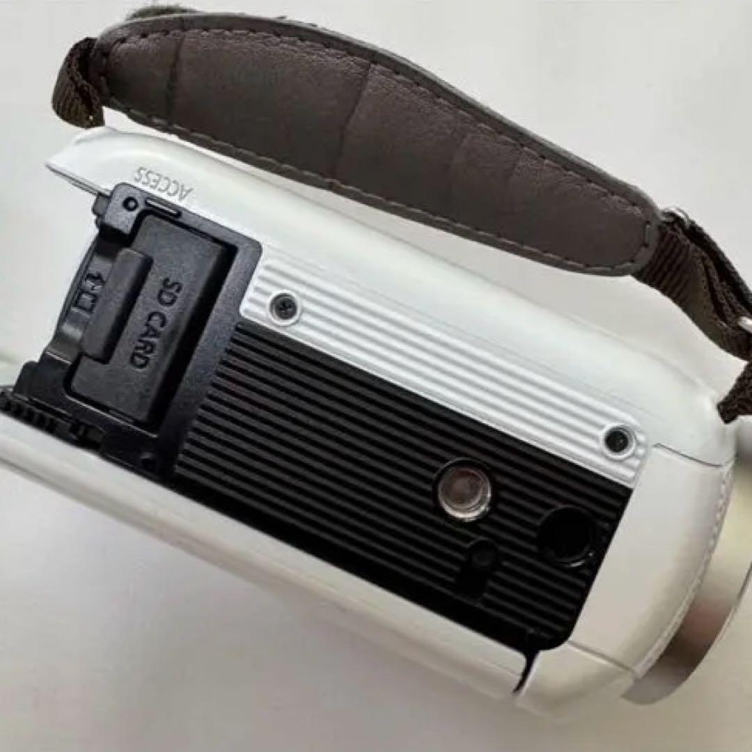 Panasonic HC-V230M デジタルハイビジョンビデオカメラ 白色