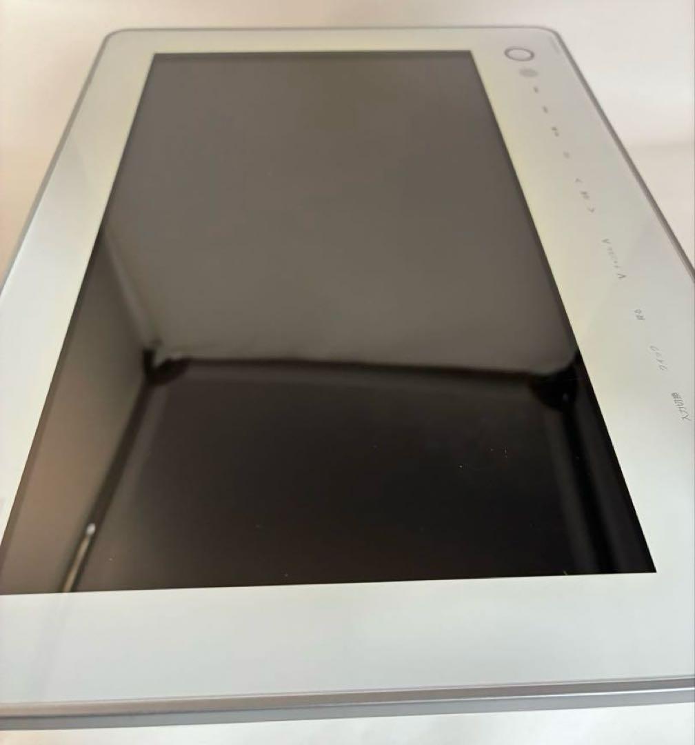 TOSHIBA ポータブルブルーレイプレーヤー SD-BP1000WP