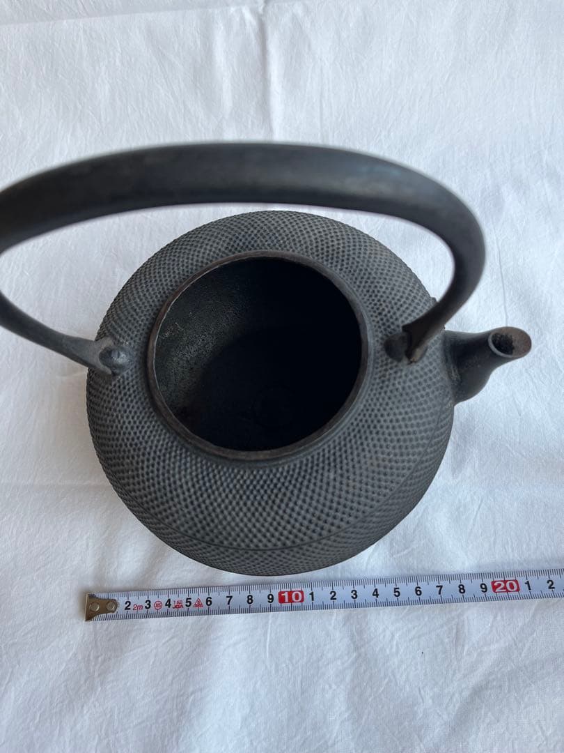 南部鉄器　１.2ℓ 鉄瓶