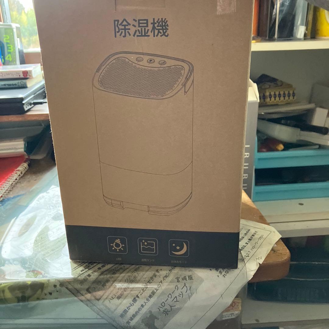 置き型加湿器 ホワイト 透明水タンク