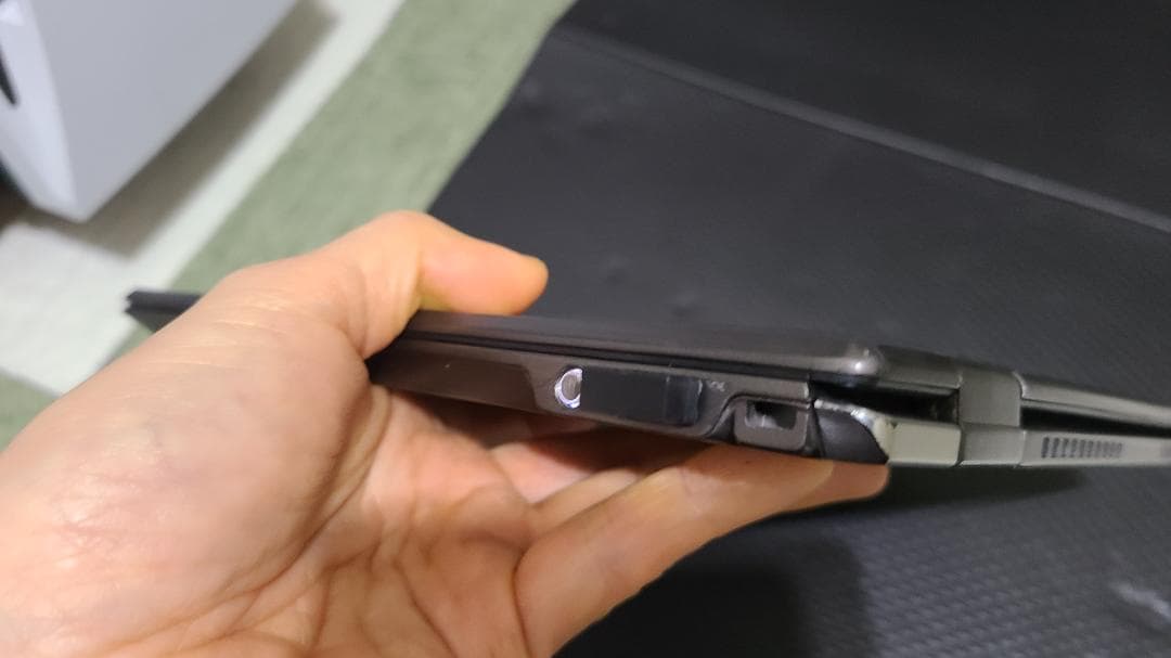 東芝Dynabook V62❖12.5インチ　整備済み　軽量　高音質