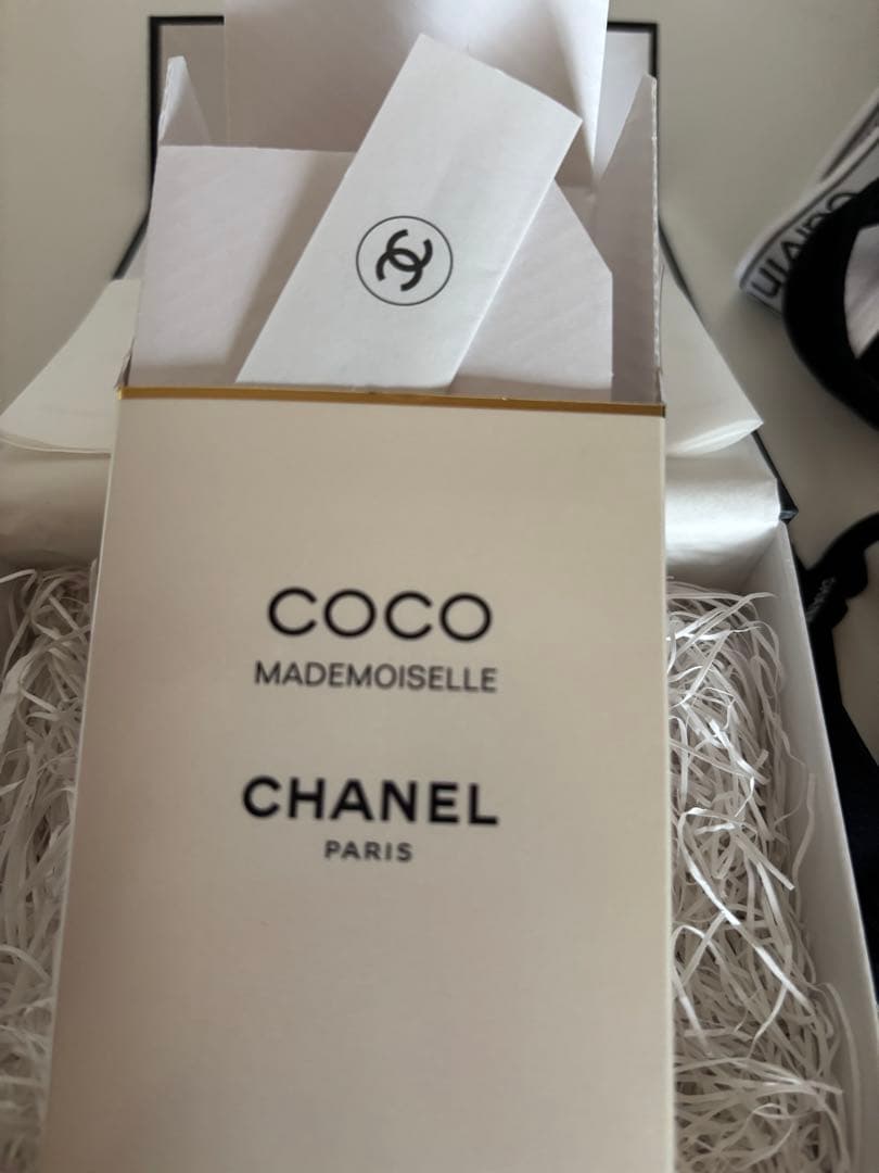 Coco Mademoiselle CHANEL 香水