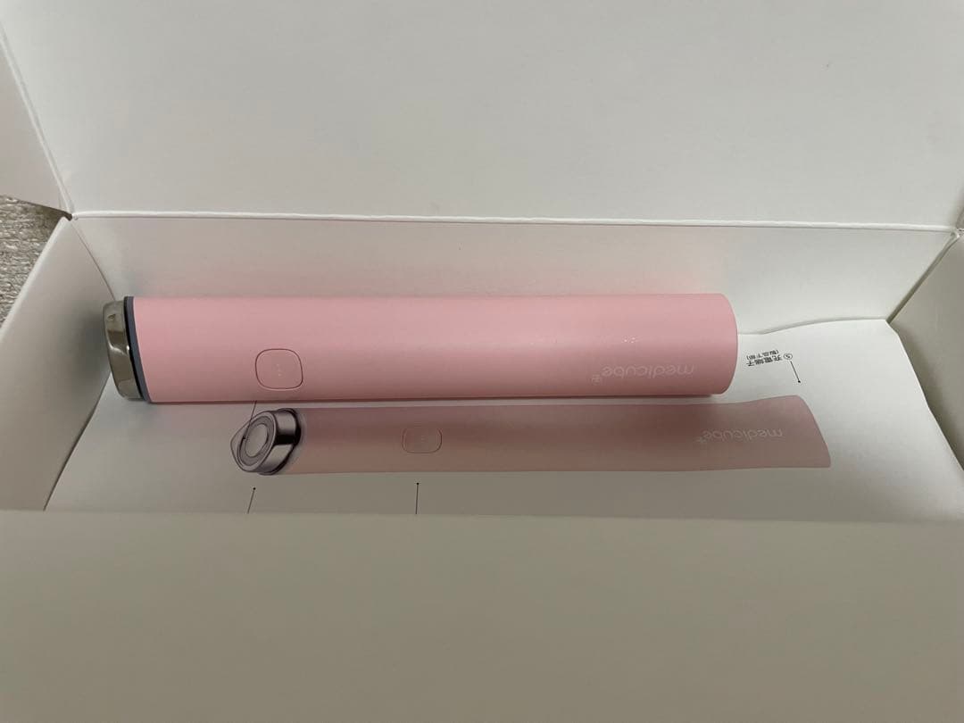 medicube 美顔器 ピンク　多少値下げ可能