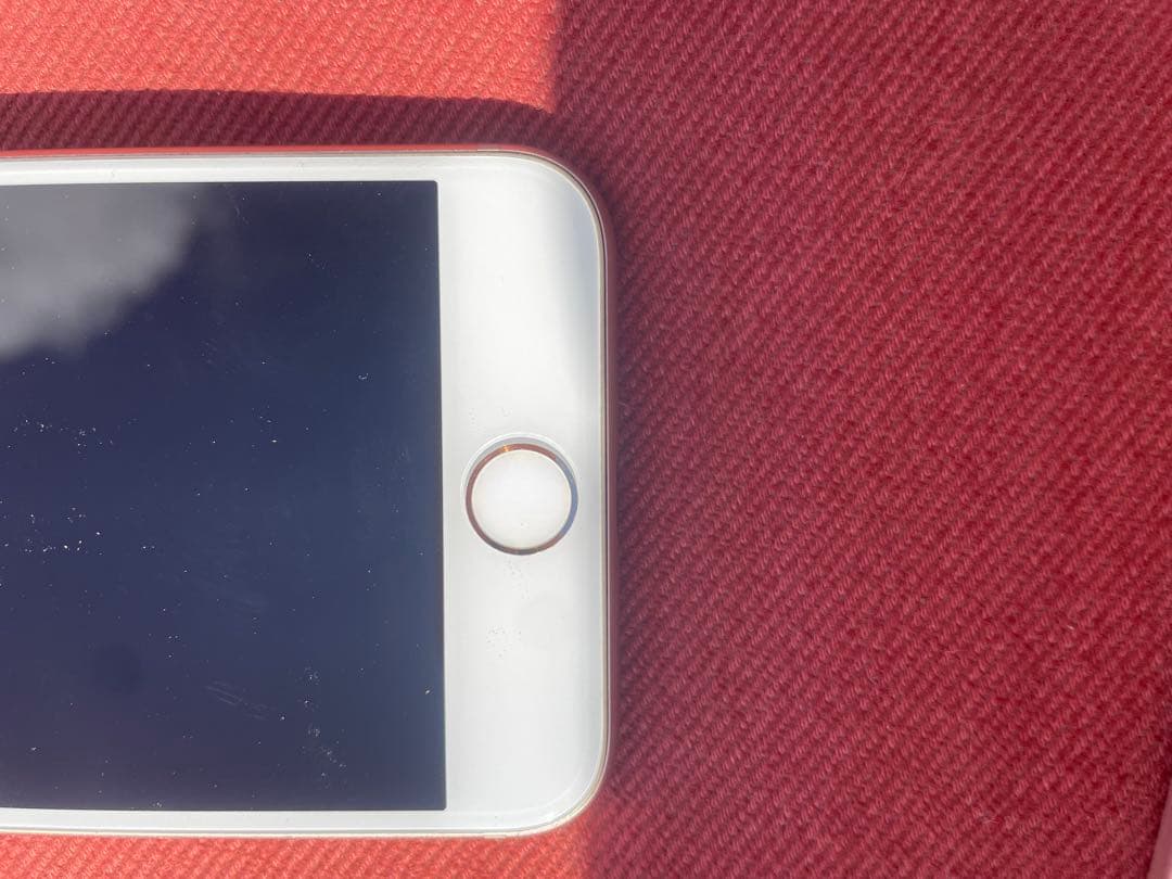 Apple iPhone 8 silver 本体　美品