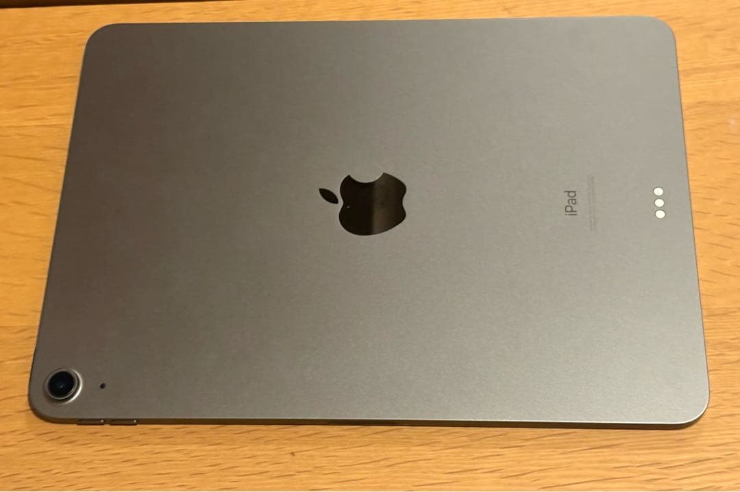 iPad ダークグレー 小傷あり