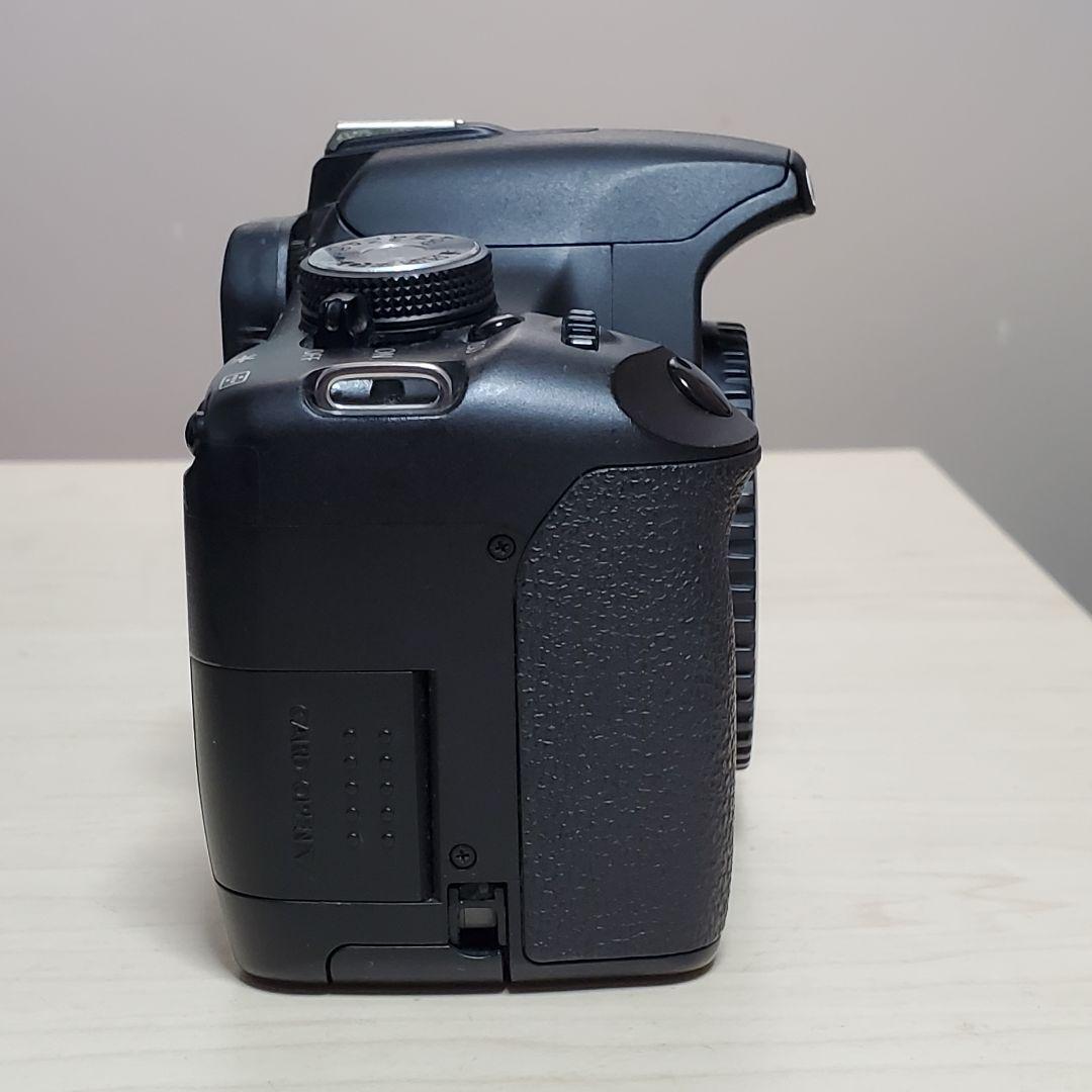 Canon EOS Kiss X3 ボディ ショット数 約5,500回