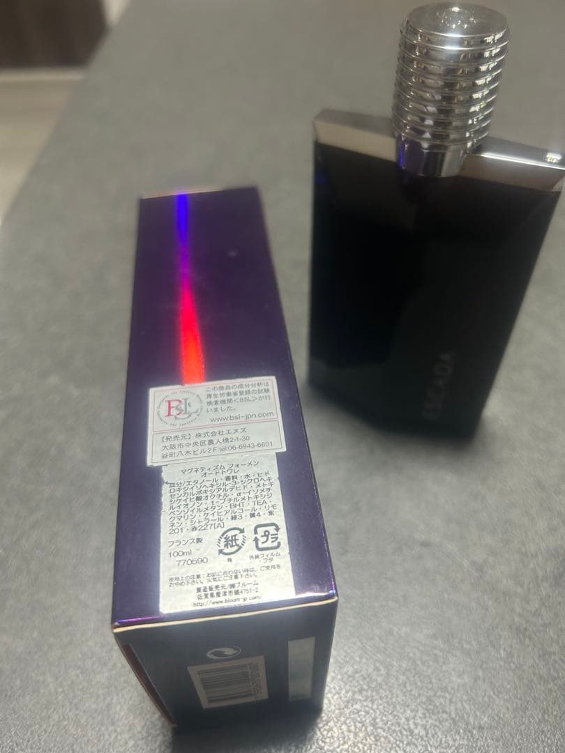 【廃盤】激レア✨️ESCADA MAGNETISM 男性用香水 100ml
