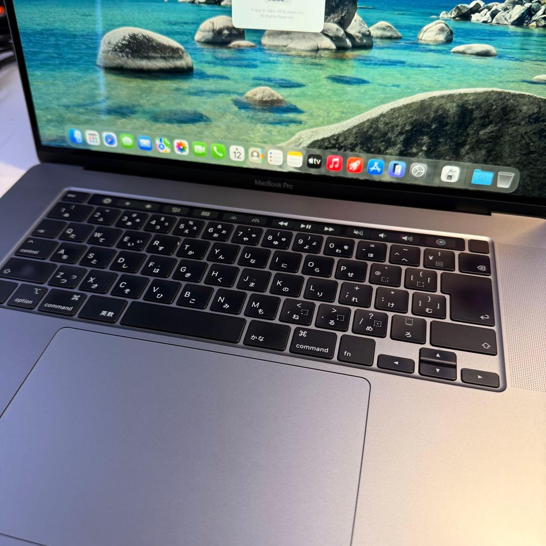 MacBookPro 16インチ 2019モデル i7搭載16GB/512GB