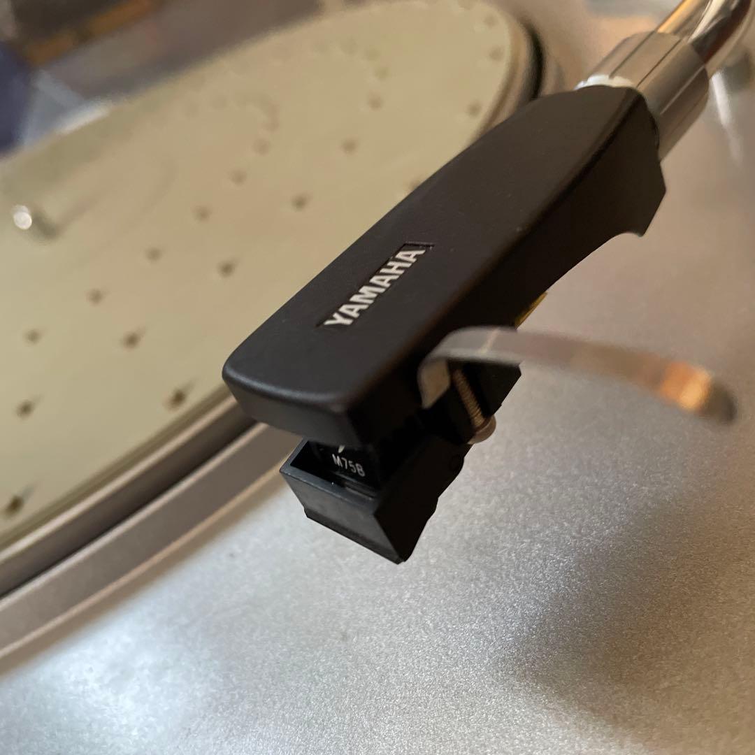 ヤマハ　レコードプレーヤー　YP-400