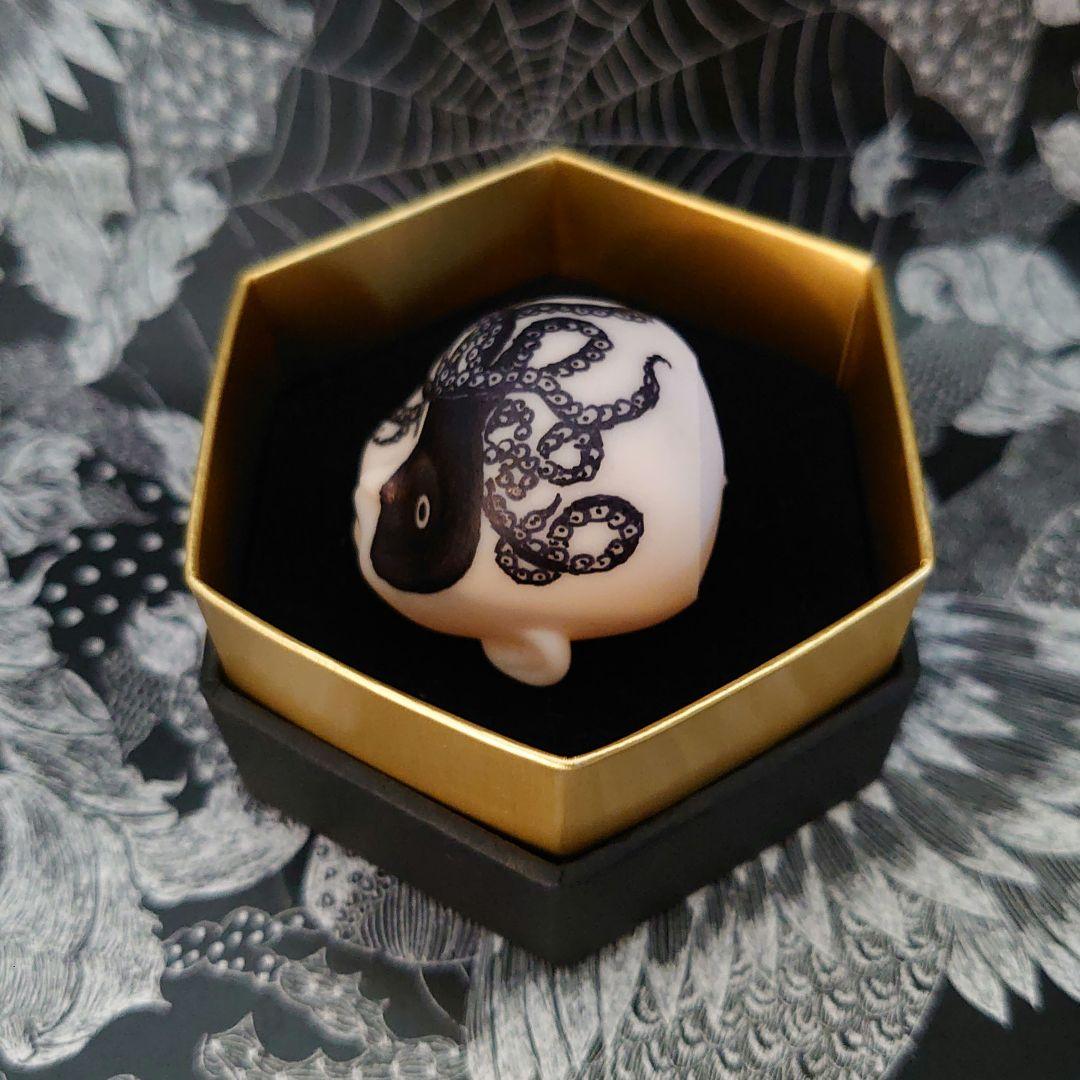ドールミニヘッド 　蛸（たこ）【ヘッド+六角形の箱】※ボディ・背景は付属しません