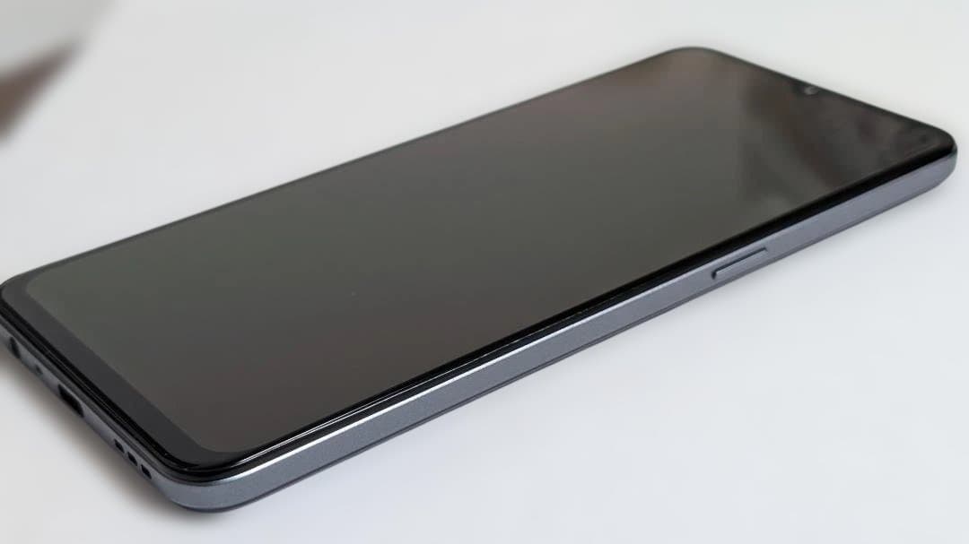 OPPO A73（楽天モバイル版）本体