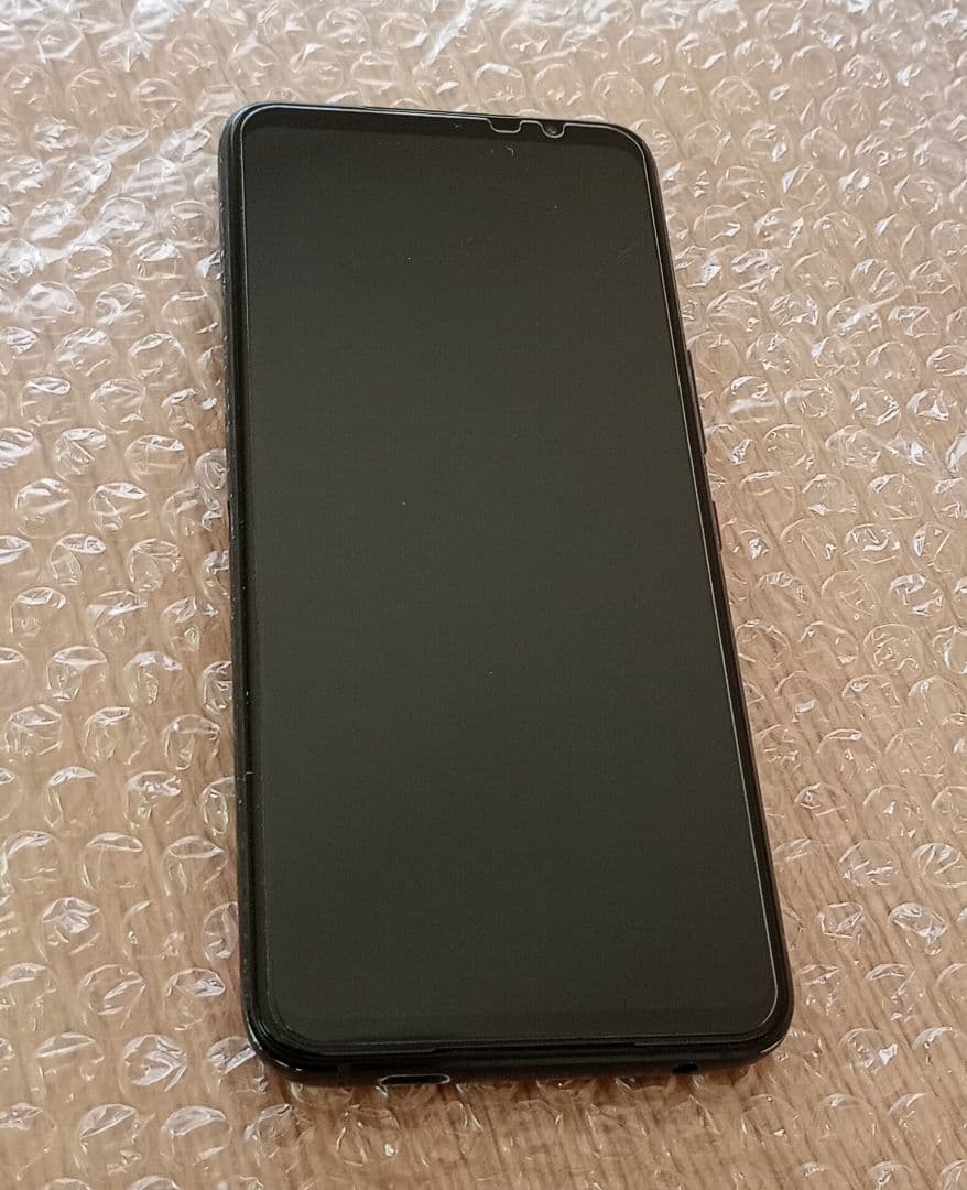 ASUS ROG Phone 6 中古本体