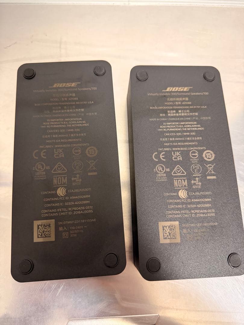 ボーズ　BOSE SURROUND SPEAKERS ワイヤレスリアスピーカー