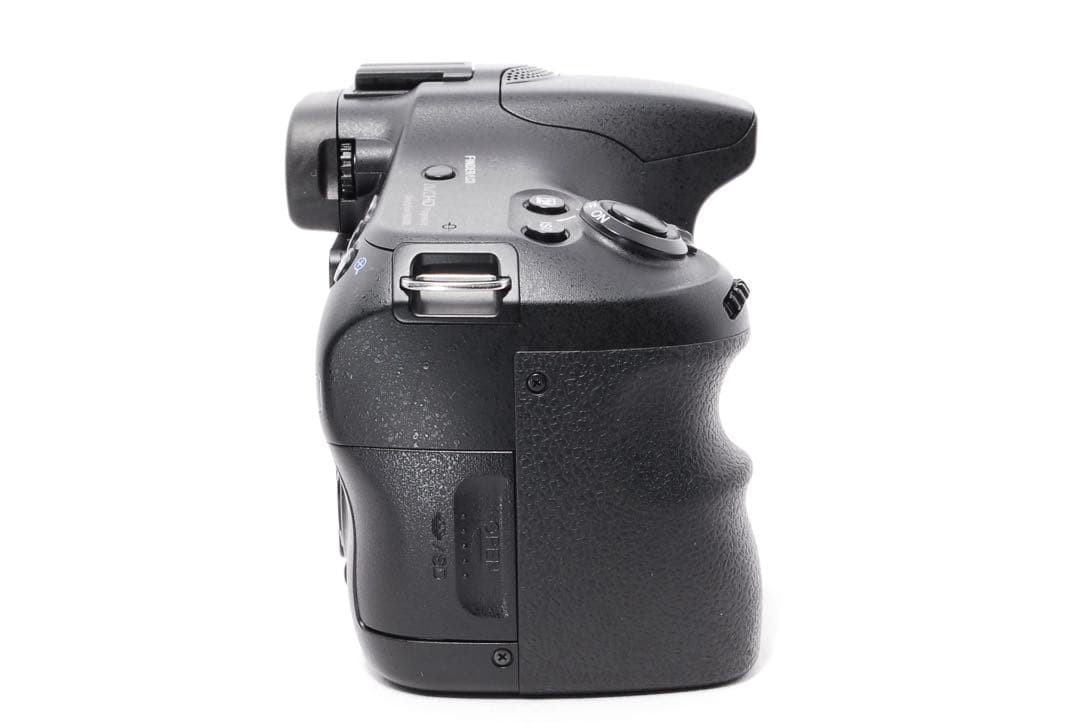 ◆ショット数僅か◆SONY α57◆一眼レフカメラ◆標準＆望遠レンズ◆すぐ使える