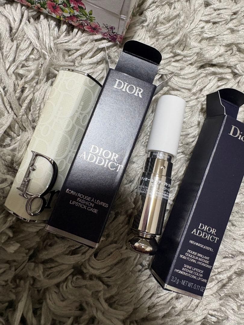 Dior リップスティック カバー付き