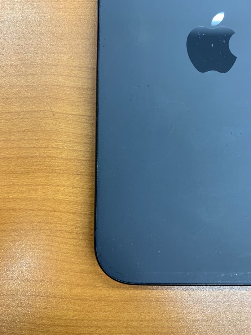 動作確認済 iPhone 15 128GB ID S4774