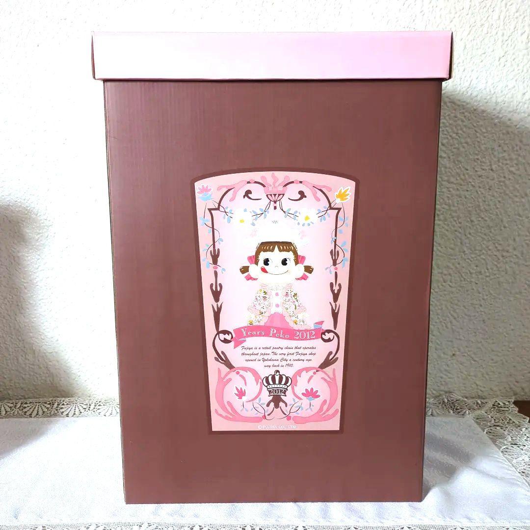 【SALE】2012　years　ペコちゃん　ビスクドール　限定品　希少　美品