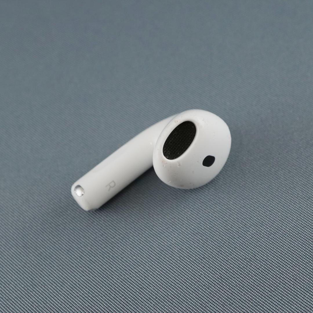 AirPods 4 右イヤホン USED品 ANC搭載 MXP93J/A 完動