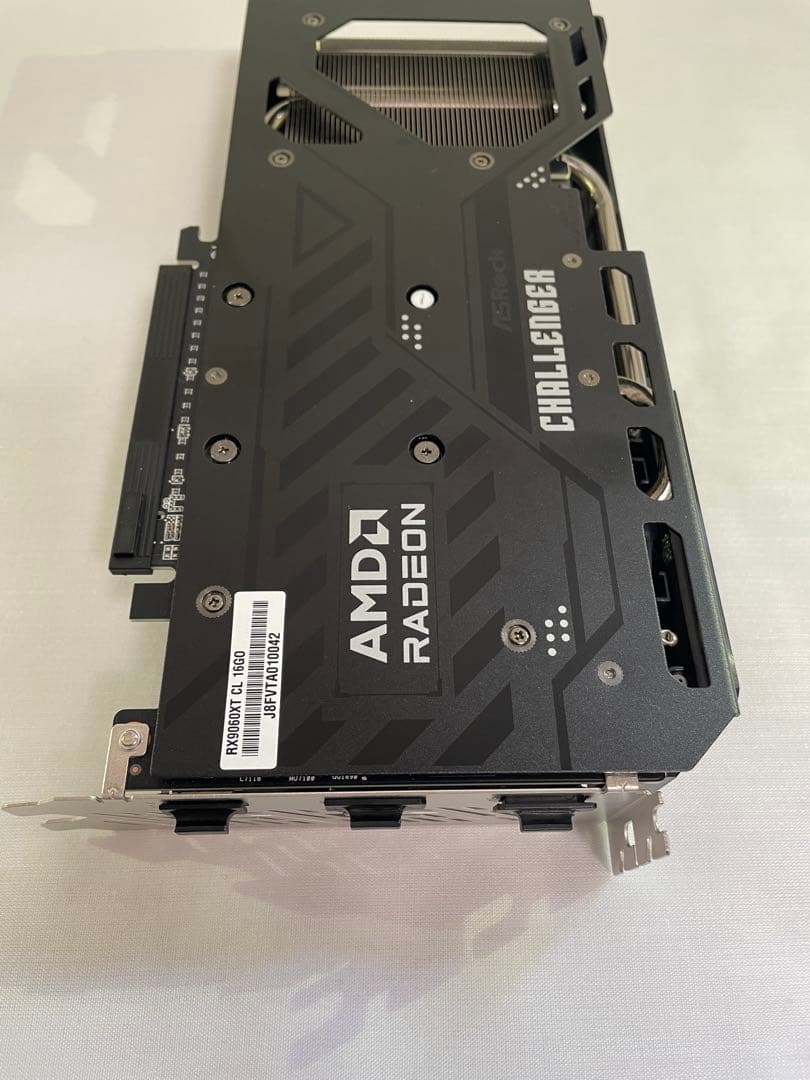 グラフィックボード・グラボ・ビデオカード ASRock AMD Radeon RX 9060 XT 16GB