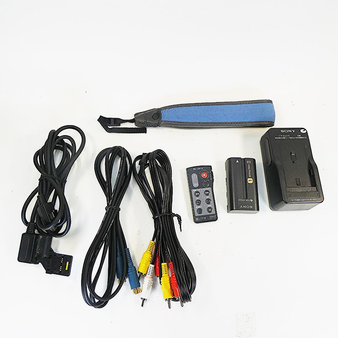 ソニーCCD-TR11【動作良好】VideoHi8 ビデオカメラ　ダビングに最適