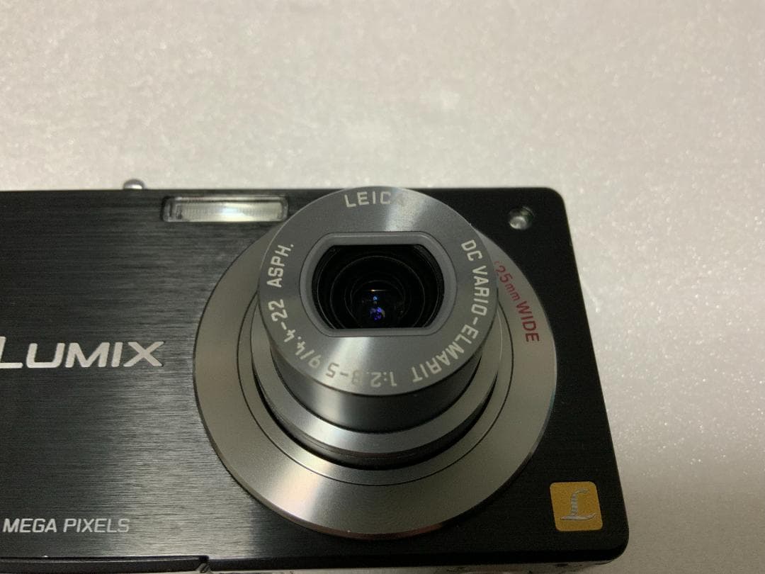 Panasonic LUMIX DMC-FX500 ブラック