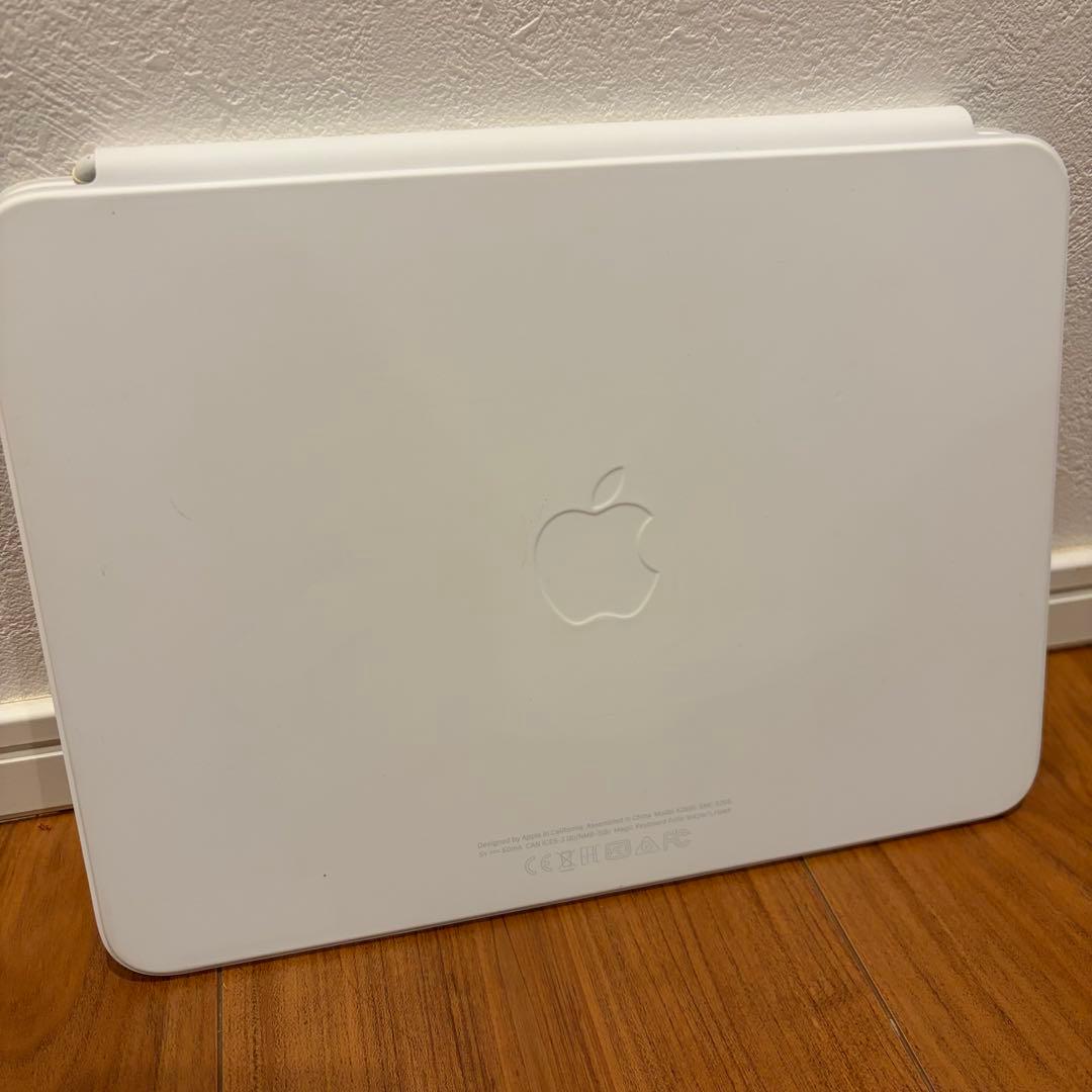 キーボード Apple Magic Keyboad Folio A2695
