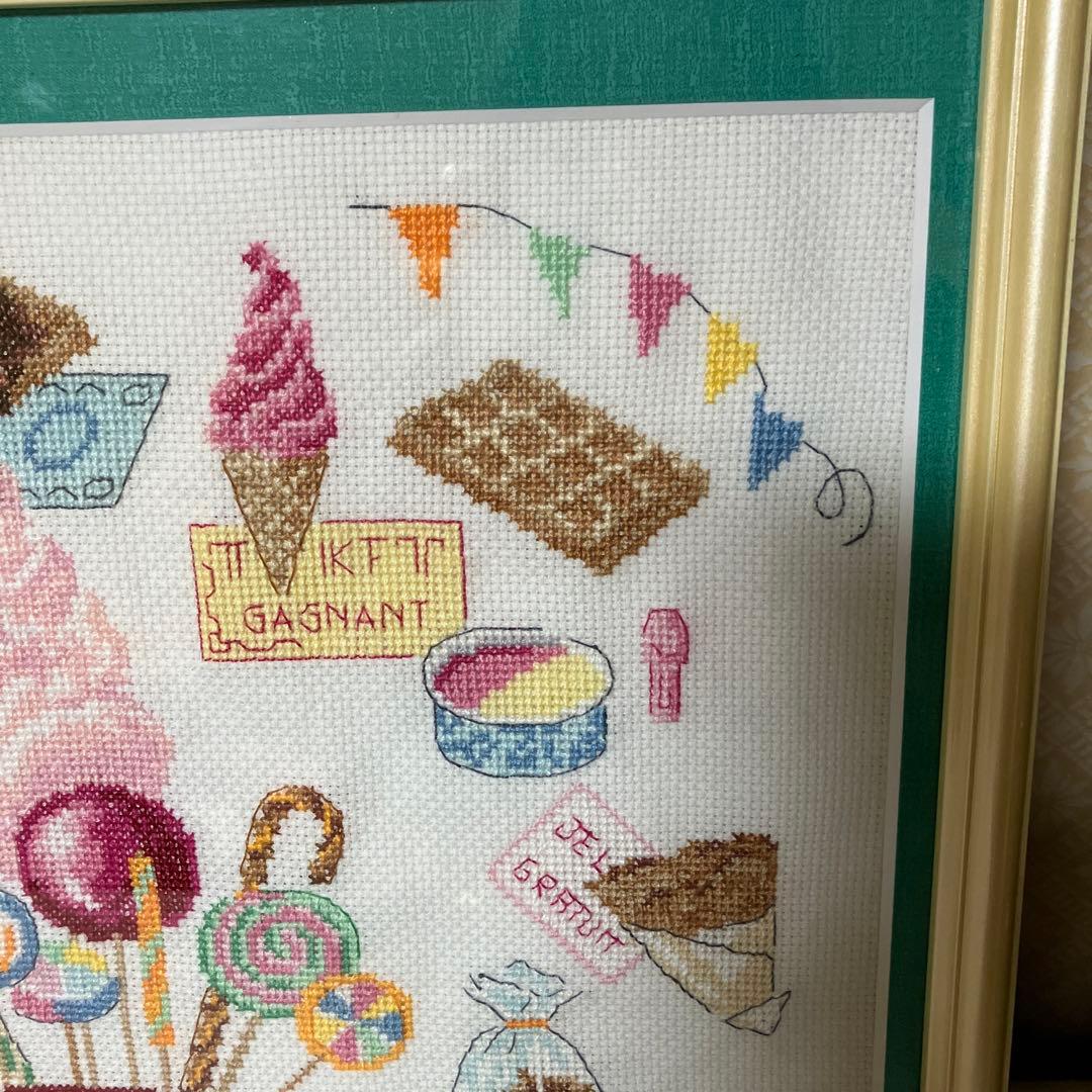 フランス刺繍　ポップキャンディー　アイスクリーム額装品