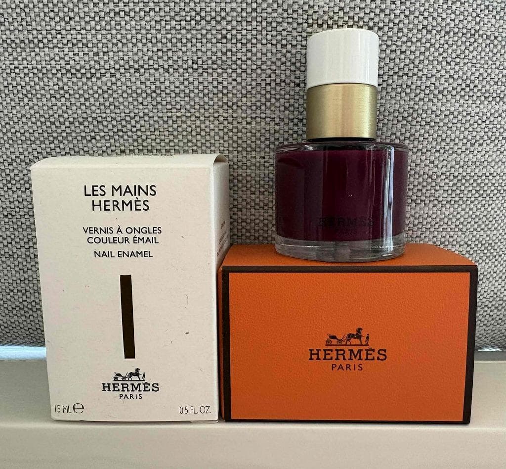 ★HERMES★ レ・マン ネイルエナメル 89：Violet Byzantin