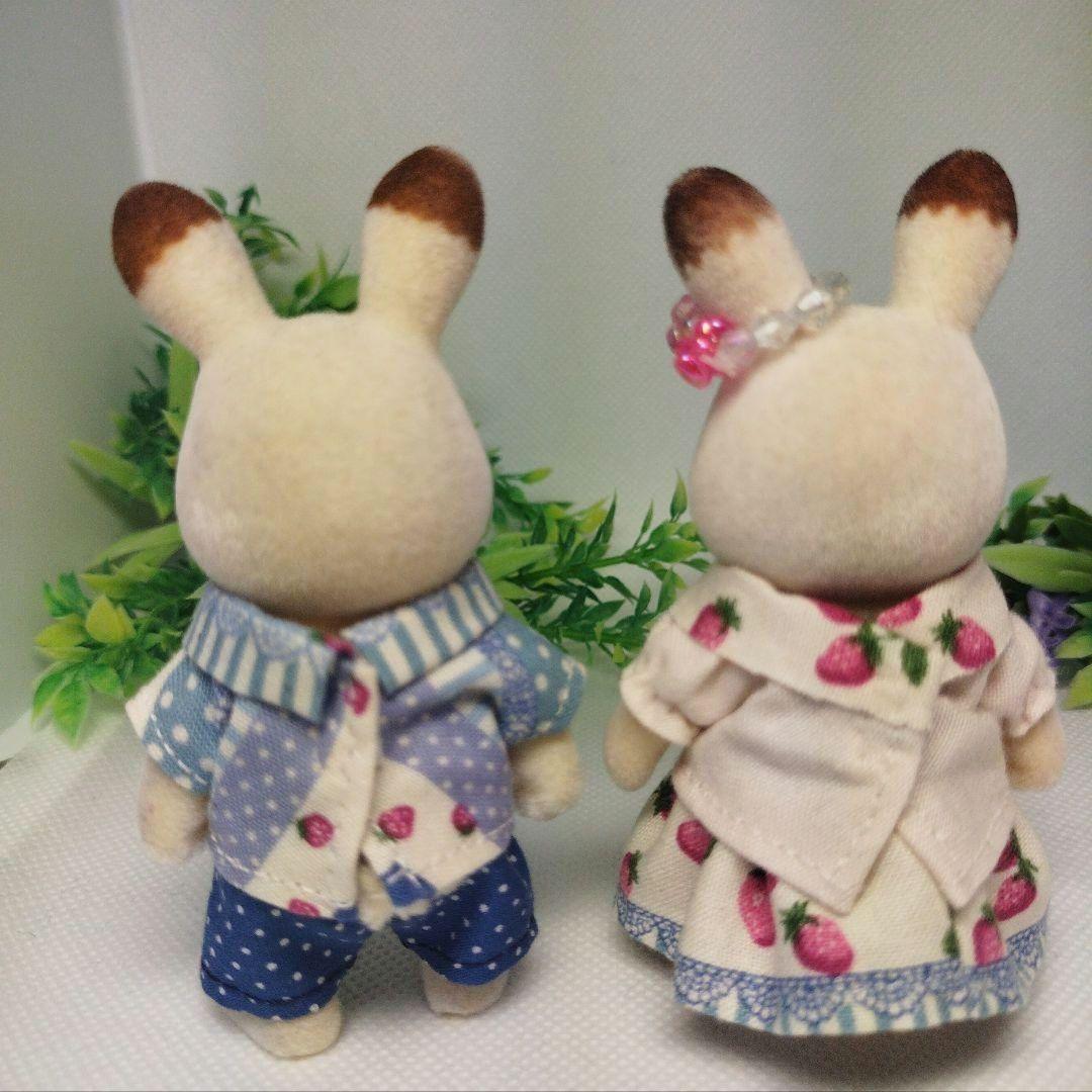 ミニチュアドール　服　ハンドメイド☆お揃いコーデ　いちご柄