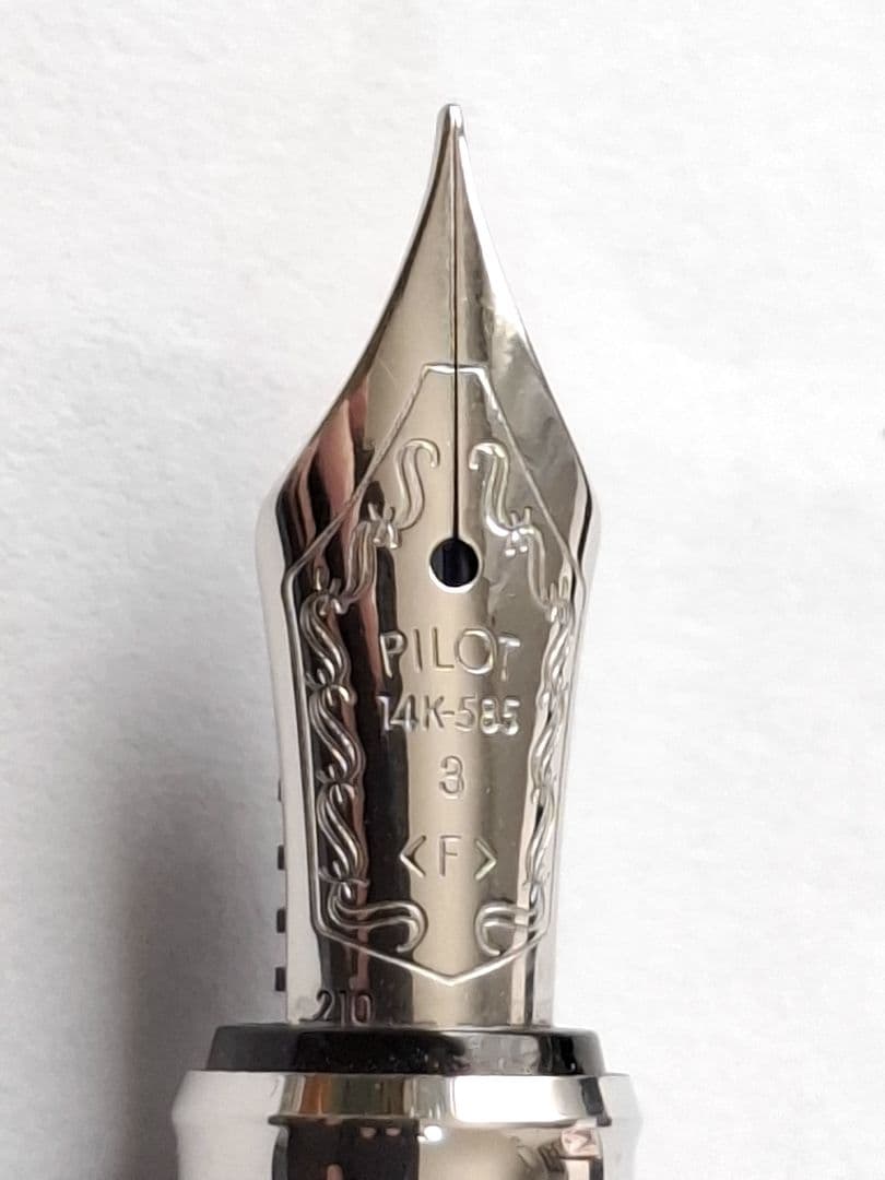 超美品　PILOT　パイロット　万年筆　LEGANCE 89S　レガンス　細字