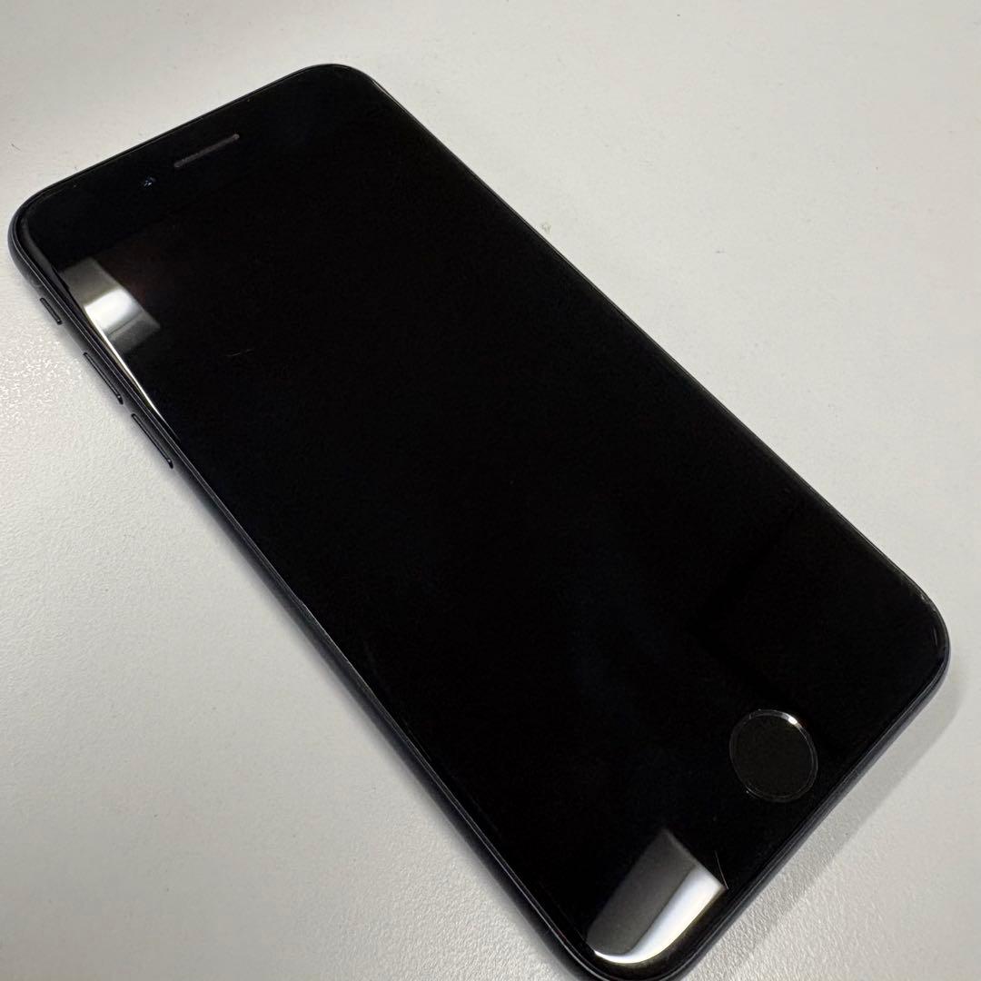 iPhone SE3 64GB SIMロック解除済 バッテリー74%