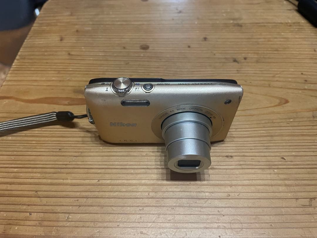 デジタルカメラ Nikon COOLPIX S3300