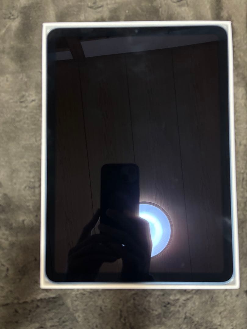 iPad Air m1 第5世代　ブルー　本体