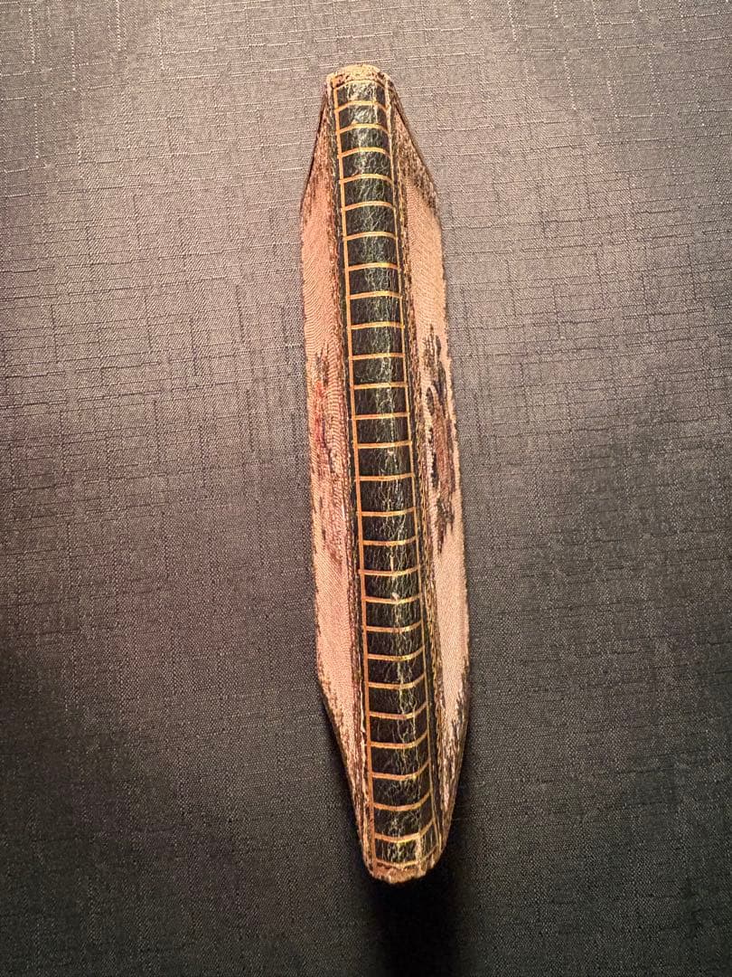 アンティーク、プチポワン（Petit Point）の手帳1820-1830頃製作